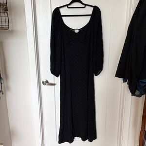 Polka Dot Maxi Dress with Balloon Sleeves
